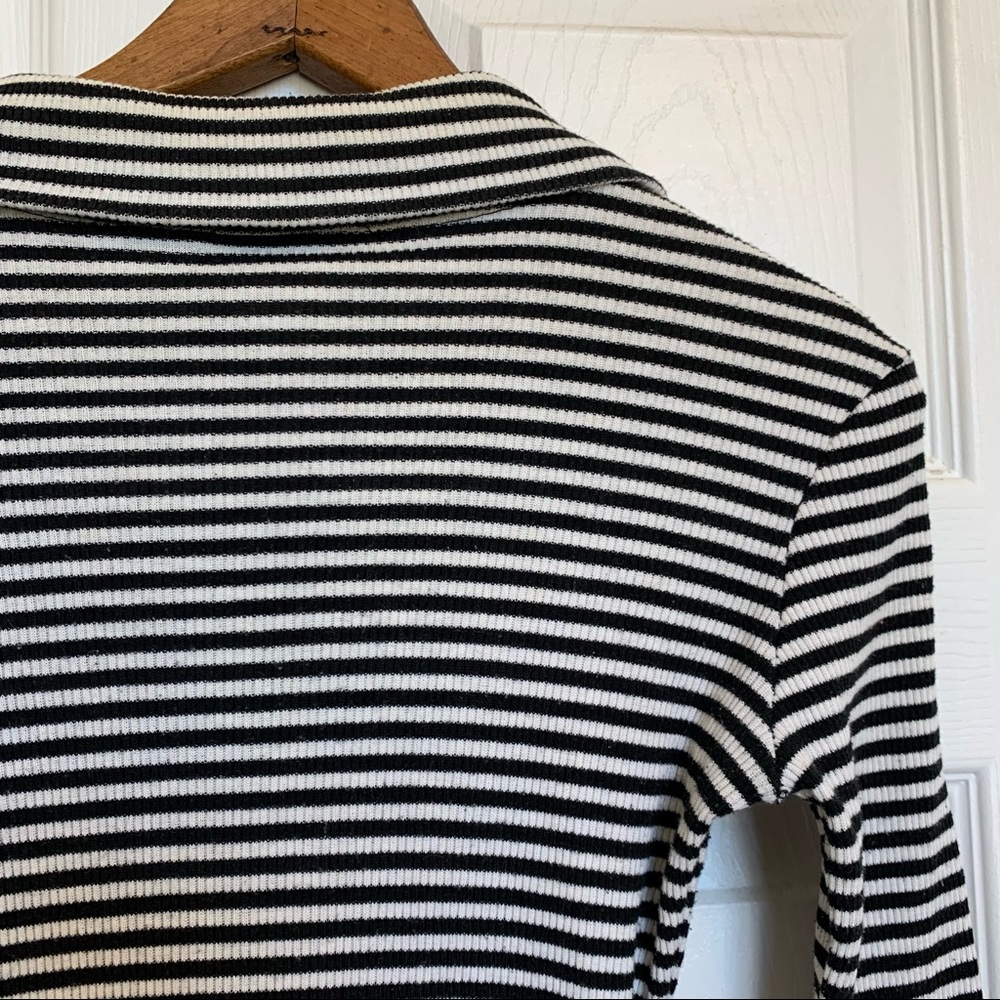 Vintage 90’s Le Chateau Long Sleeve Lace-up Top Black and White Stripe Size XS - Picture 3 of 8